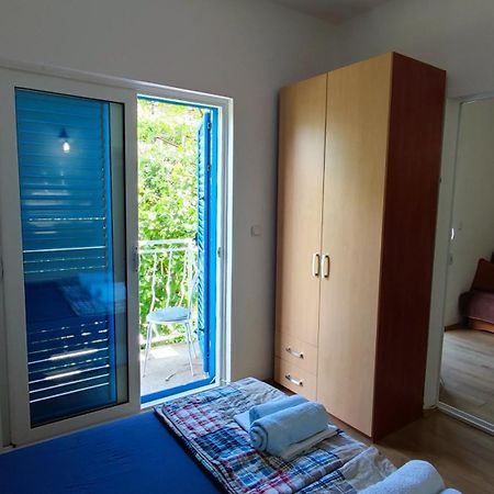 Apartmani Famelja Jovanovic Sveti Stefan Værelse billede