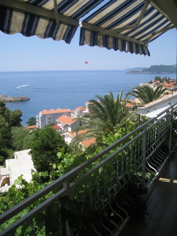 Apartmani Famelja Jovanovic Sveti Stefan Værelse billede