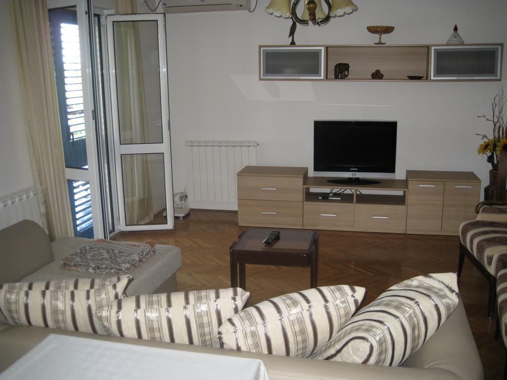 Apartmani Famelja Jovanovic Sveti Stefan Værelse billede